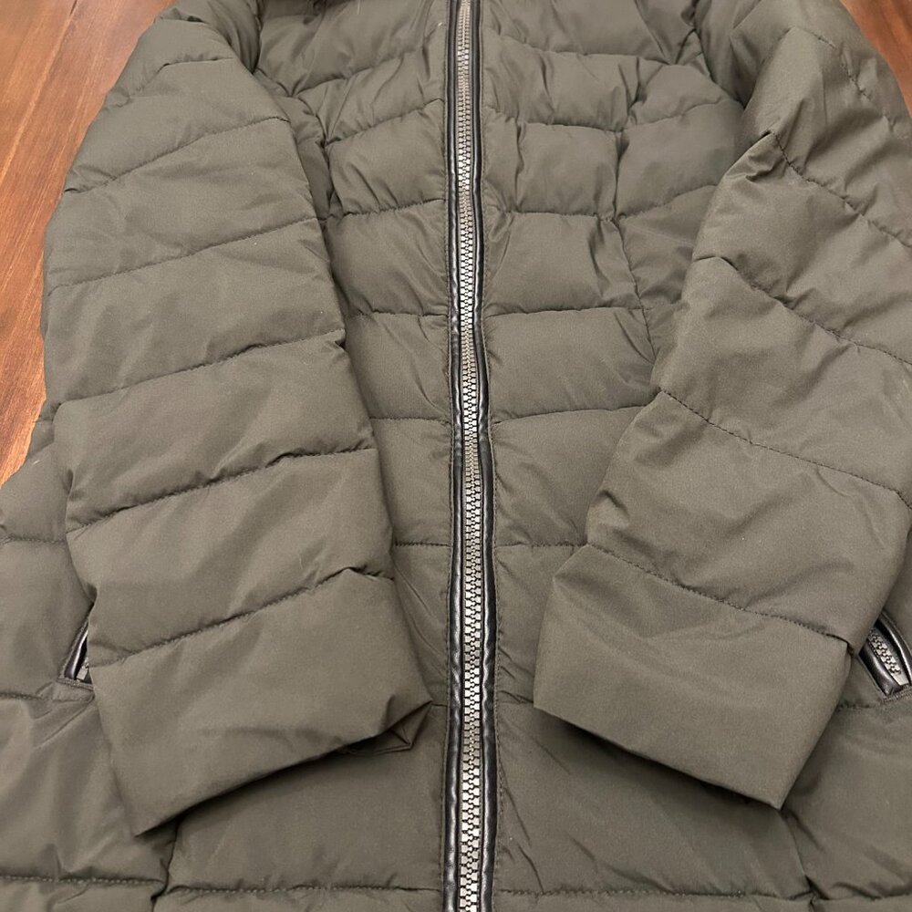 Laundry By Shelli Segal Detachable Fur Hood Puffer Jacket Size M Olive Green - Picture 10 of 16